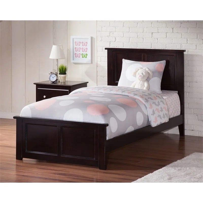 Leo & Lacey Madison Twin Wood Foundation Bed with Matching Footboard in Espresso