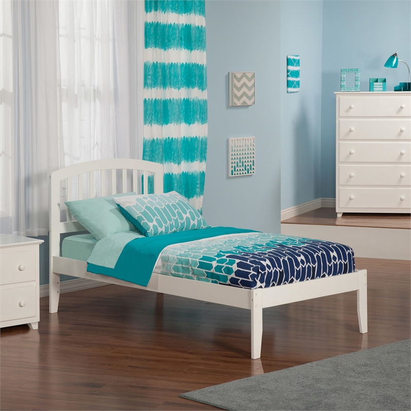 Leo & Lacey Richmond Twin Solid Wood Platform Bed in White