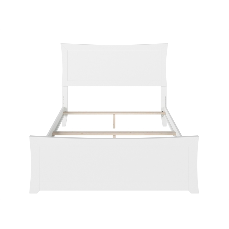 Leo & Lacey Modern Solid Wood Full Bed with Footboard with USB Charger in White