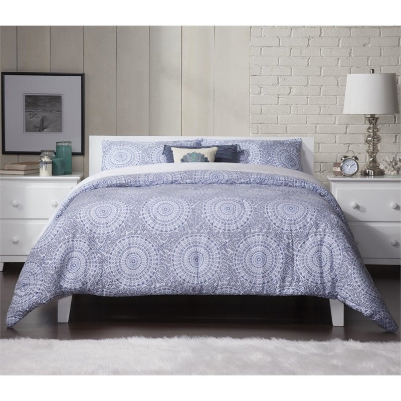 Leo & Lacey Contemporary Full Solid Wood Foundation Bed in White