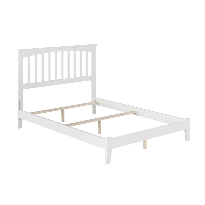 Leo & Lacey Contemporary Full Solid Wood Foundation Bed in White
