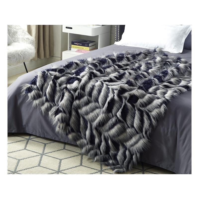 Posh Living Brodeur 50