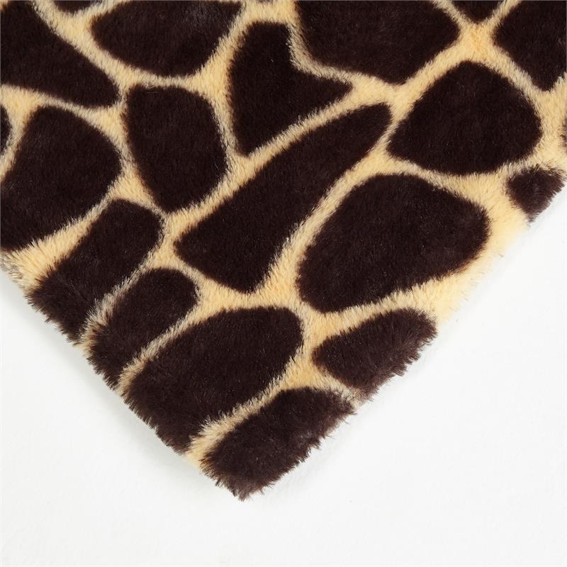 Maia Throw Giraffe Brown Polyester Microfiber 50 In x 60 In Fur in Brown
