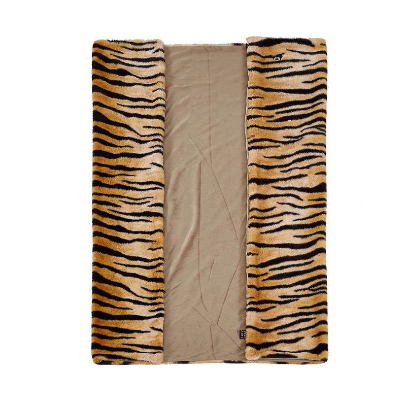 Maia Throw Tiger Polyester Microfiber 50 In x 60 In Printed Rabbit Fur in Orange
