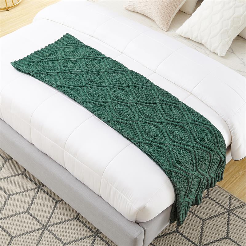 Jamar Hunter Green Polyester 50x60 Inches Chenille Diamond Cable Cozy Knit Throw