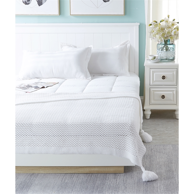 Margo White Acrylic 50x60 Inches Wool-like 4 Corner Tassel Knit Throw Blanket