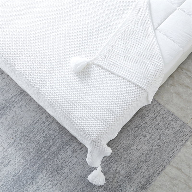 Margo White Acrylic 50x60 Inches Wool-like 4 Corner Tassel Knit Throw Blanket
