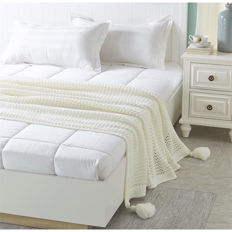 Margo Ivory Acrylic 50x60 Inches Wool-like 4 Corner Tassel Knit Throw Blanket