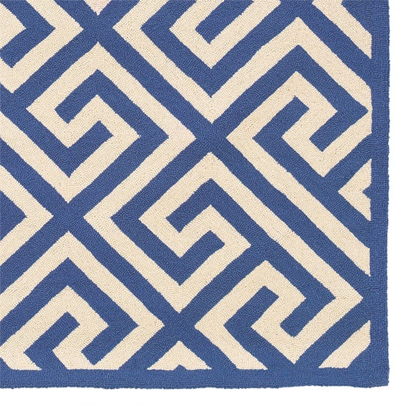 Riverbay Furniture 8' x 10' Hand Hooked Key Wool Rug in Navy