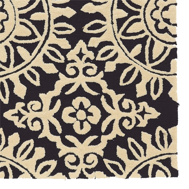 Riverbay Furniture 5' x 7' Hand Tufted Rug in Navy and Cream