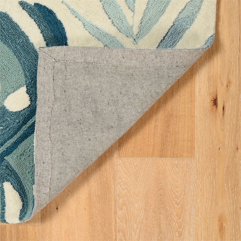 Riverbay Furniture 2' x 3' Hand Tufted Bermuda Rug in Ivory and Blue