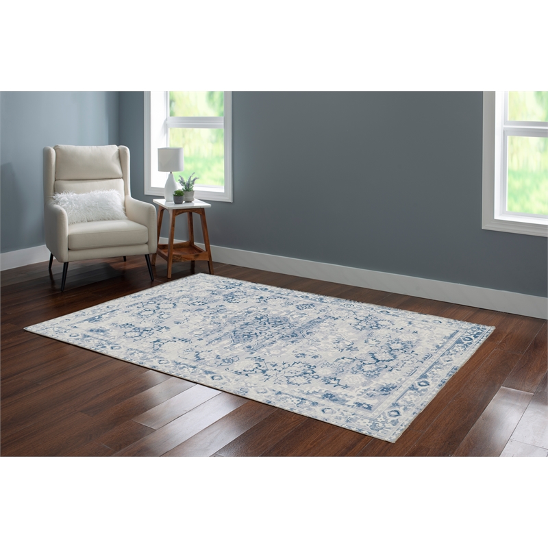 Riverbay Furniture Transitional Washable Polyester 5'x7' Rug in Gray