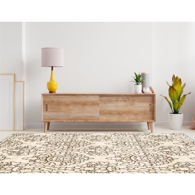 Riverbay Furniture Transitional Polypropylene 8'x10' Rug in Cream and Brown