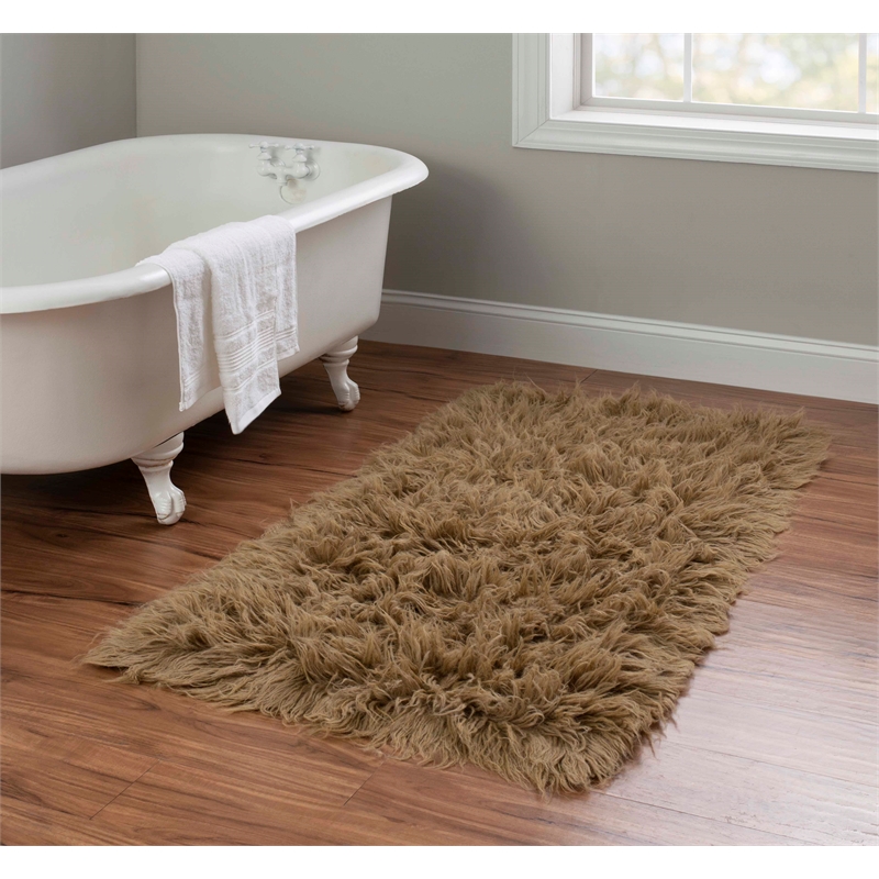 Riverbay Furniture Flokati Hand Woven Wool 2'4