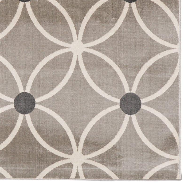 Riverbay Furniture Vintage Polyester 8'x10' Rug in Gray and Ivory
