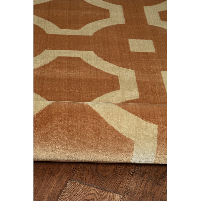 Riverbay Furniture Vintage Polyester 8'x10' Rug in Beige and Sand