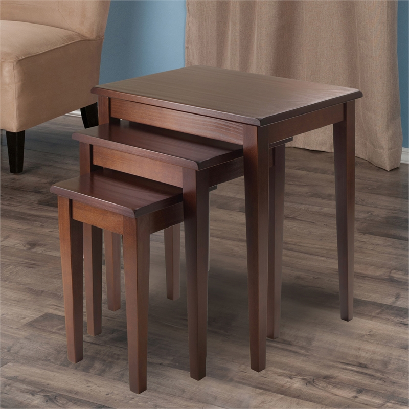Winsome Regalia 3-Piece Transitional Solid Wood Nesting Tables in Anitque Walnut