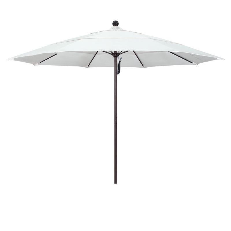 California Umbrella Venture 11' Bronze Market Umbrella in Natural