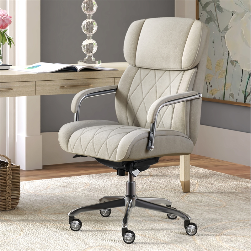 La-Z-Boy Sutherland Fabric Upholstered Office Chair w/Padded Arms in Soft Cream
