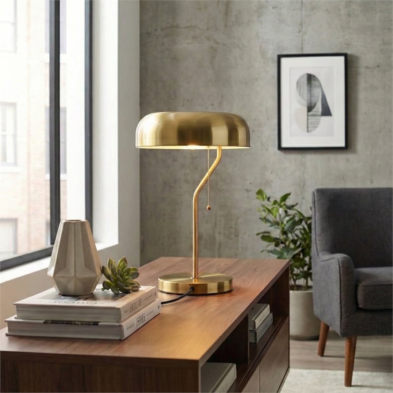 Misty Gold and White Pull Chain Metal Table Lamp