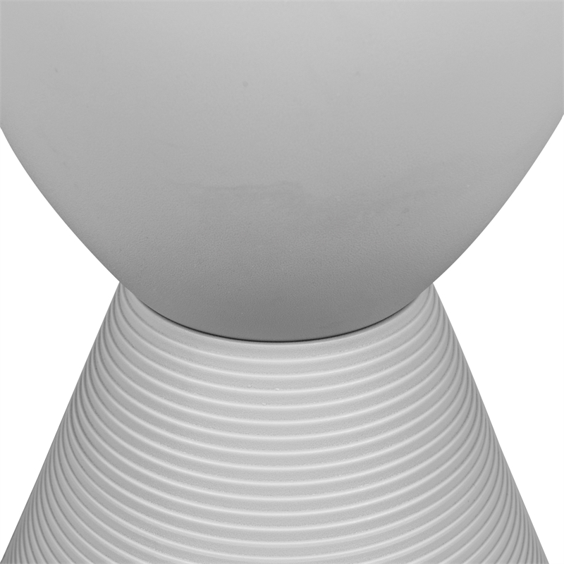 LeisureMod Boyd Modern Plastic Ribbed Round End Table in Light Gray