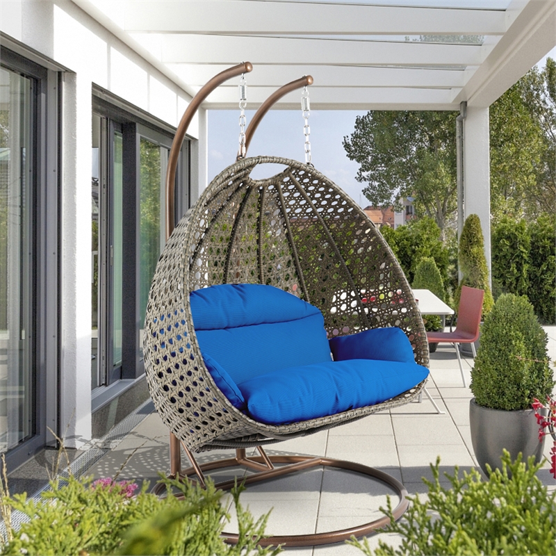 LeisureMod Outdoor Beige Wicker Hanging Double Egg Swing Chair in Blue