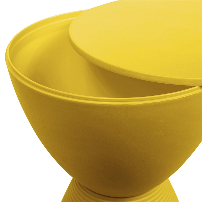 LeisureMod Boyd Modern Plastic Ribbed Round End Table in Yellow