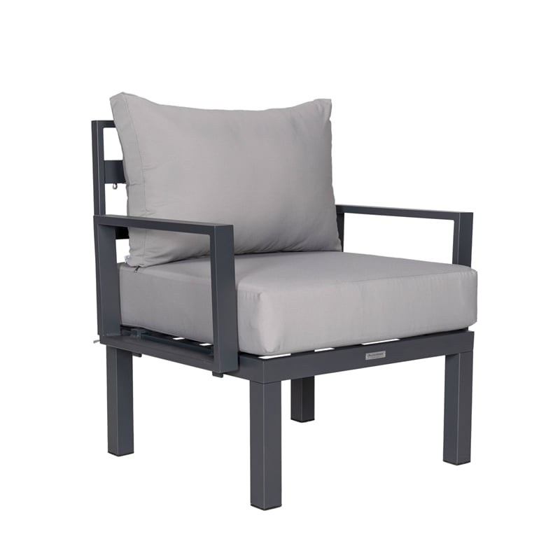 LeisureMod Chelsea 7-Piece Sectional And Fire Pit Table With Cushions in Gray