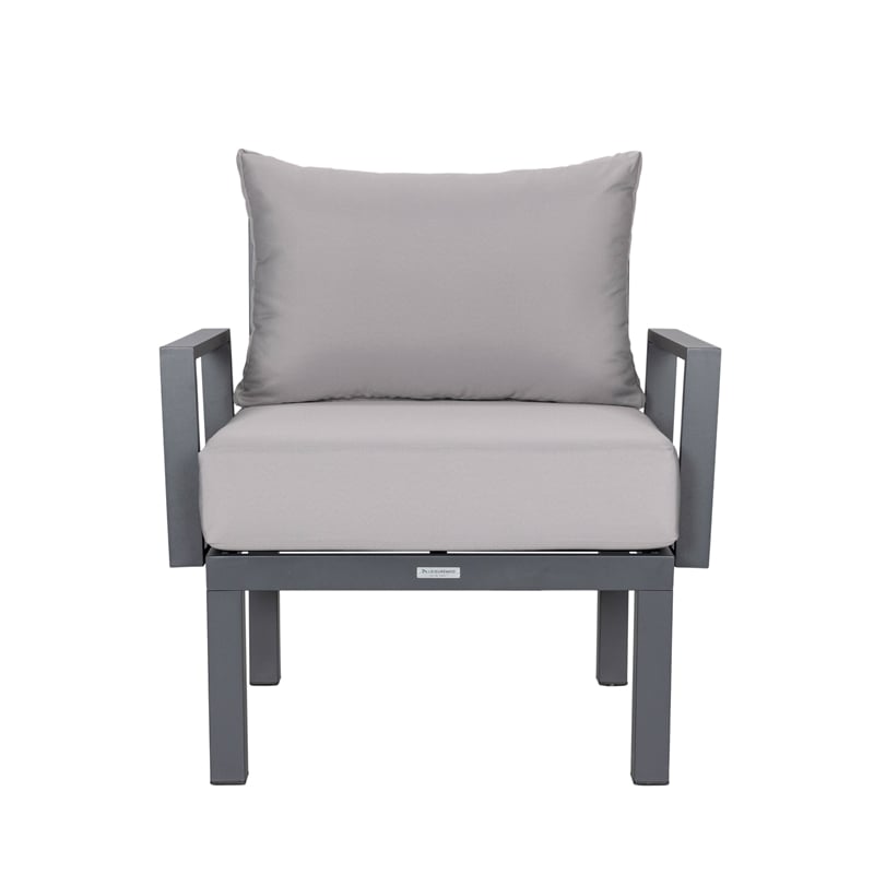 LeisureMod Chelsea 7-Piece Sectional And Fire Pit Table With Cushions in Gray