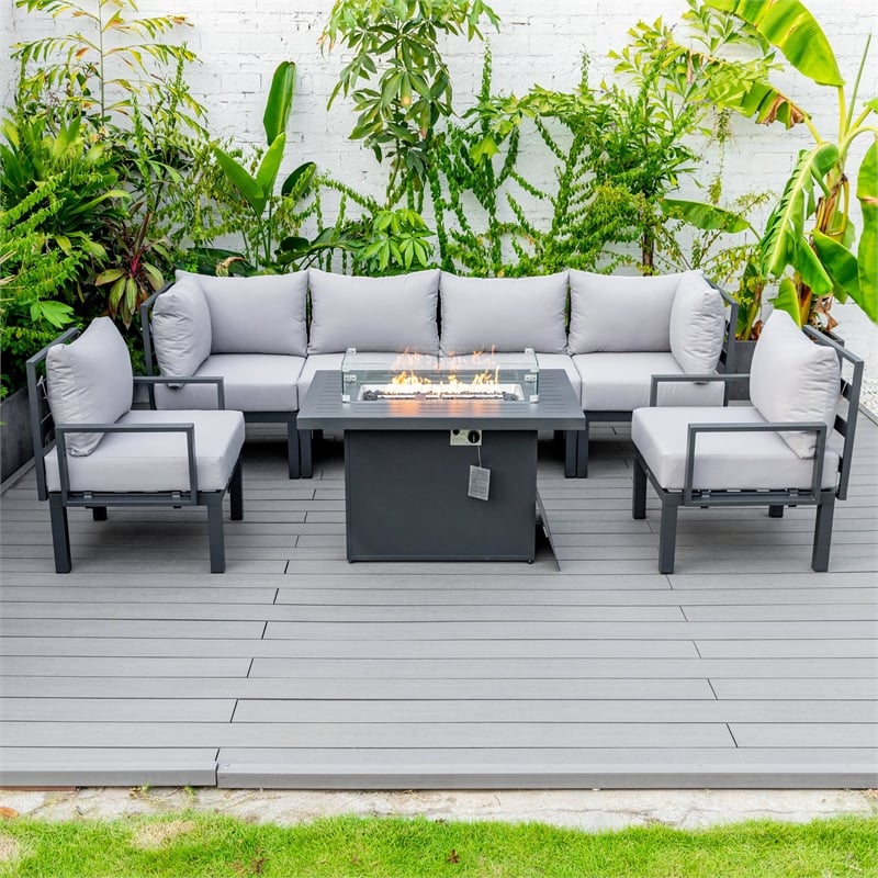 LeisureMod Chelsea 7-Piece Sectional And Fire Pit Table With Cushions in Gray