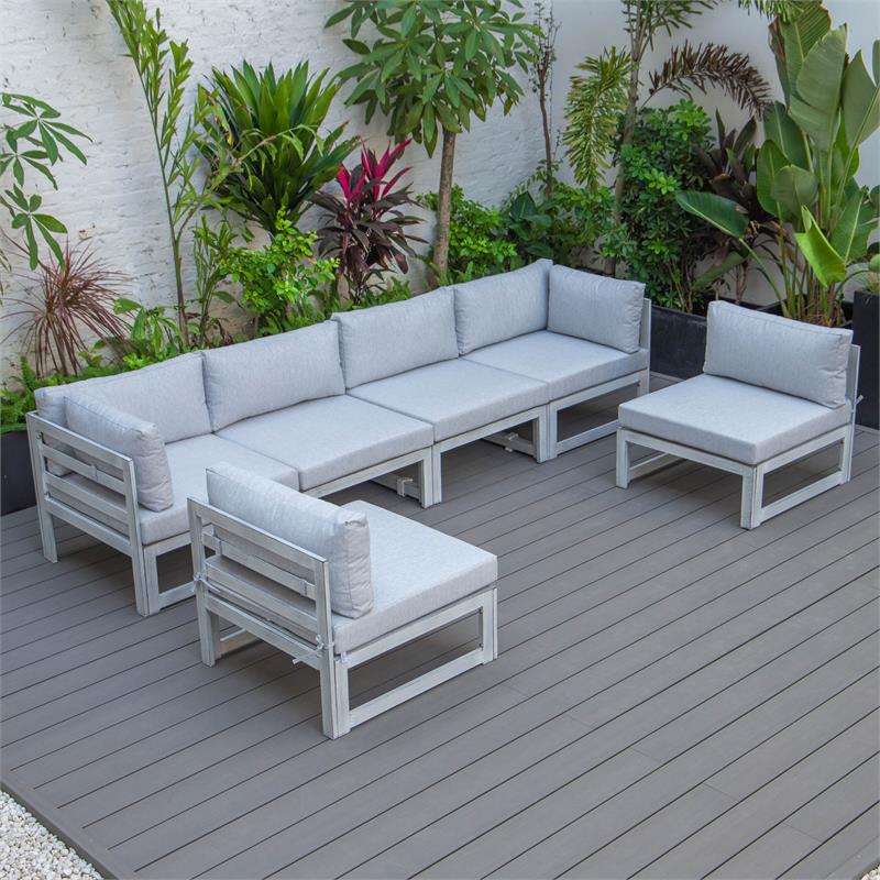 LeisureMod Chelsea Modern 6-Piece Weathered Gray Patio Sectional In Light Gray