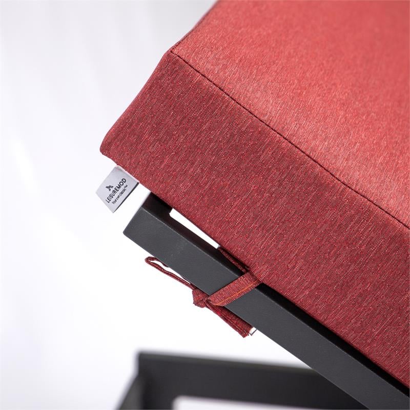LeisureMod Chelsea Aluminum Patio Chaise Lounge Chair With Red Cushions