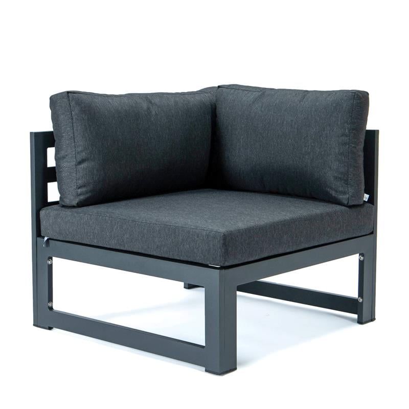 LeisureMod Chelsea 5-Pc Loveseat and Fire Pit Table Set with Black Cushions