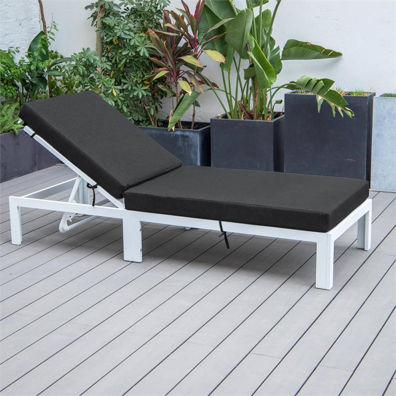 LeisureMod Chelsea Aluminum Outdoor Chaise Lounge Chair With Balck Cushion