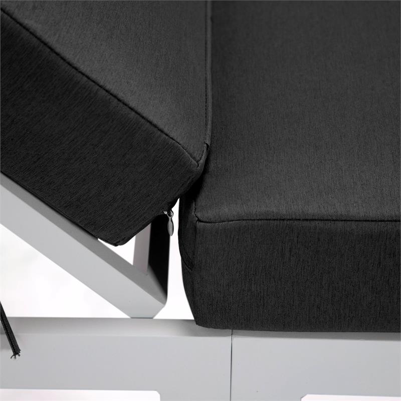 LeisureMod Chelsea Aluminum Outdoor Chaise Lounge Chair With Balck Cushion