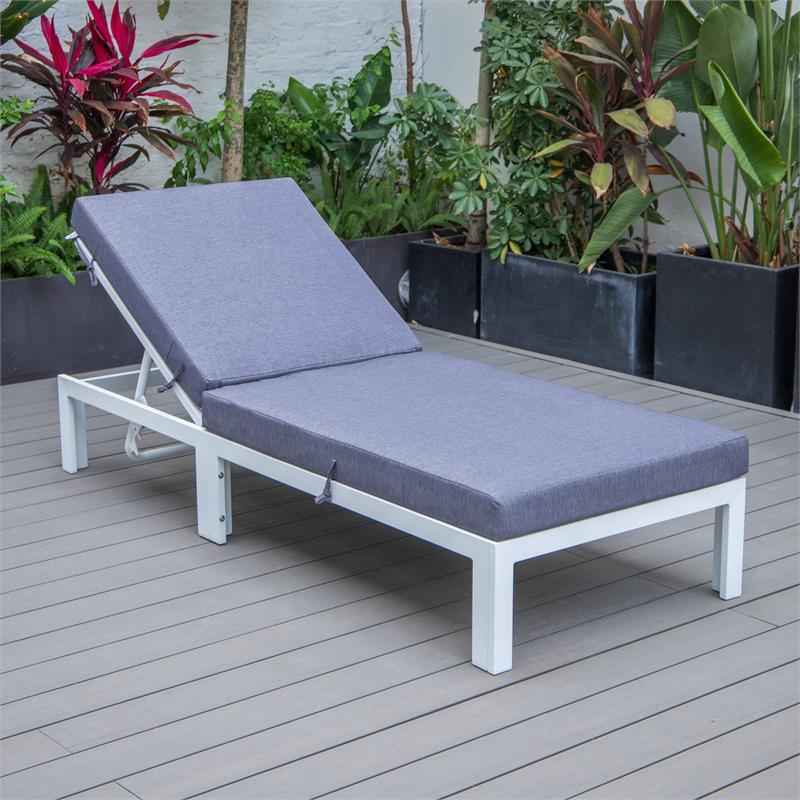 LeisureMod Chelsea Aluminum Outdoor Chaise Lounge Chair With Blue Cushion