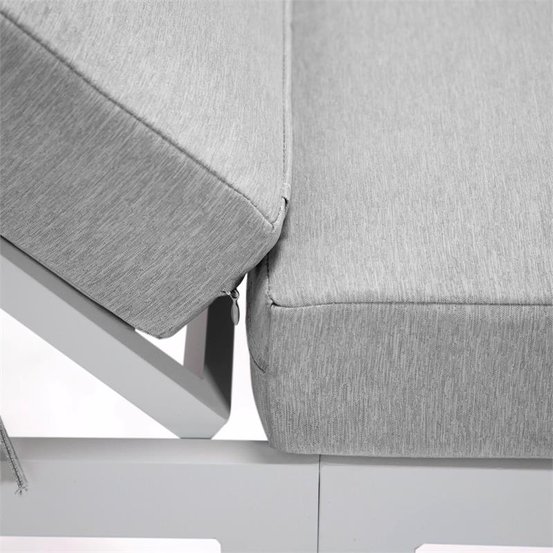 LeisureMod Chelsea Aluminum Outdoor Chaise Lounge Chair With Light Grey Cushion