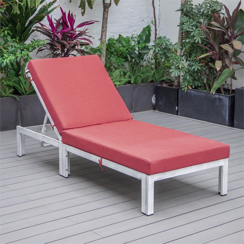 LeisureMod Chelsea Patio Weathered Grey Chaise Lounge Chair With Red Cushions
