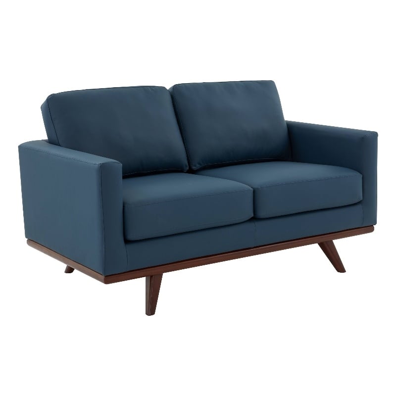 LeisureMod Chester Modern Faux Leather Loveseat With Birch Wood Base Navy Blue