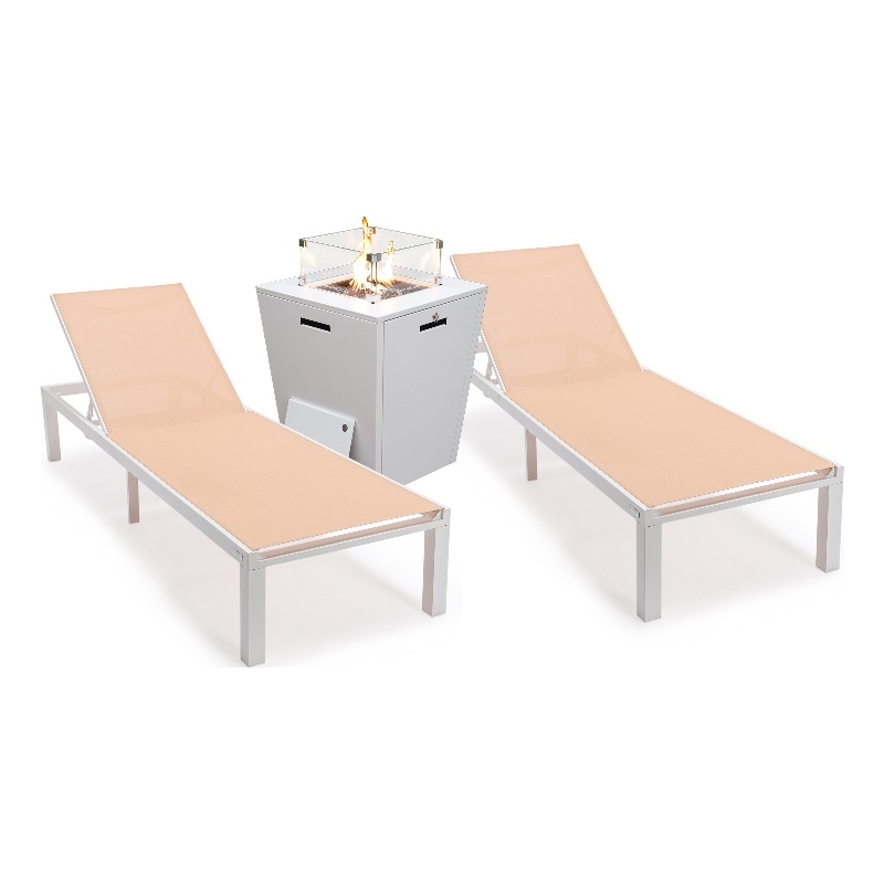 LeisureMod Marlin 2 White Aluminum Lounge Chair and Fire Pit Table Light Brown