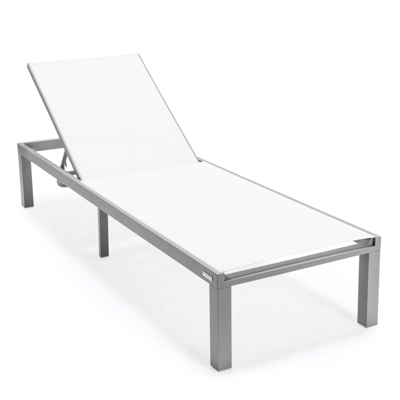LeisureMod Marlin 2 Gray Aluminum Lounge Chair and Fire Pit Table White