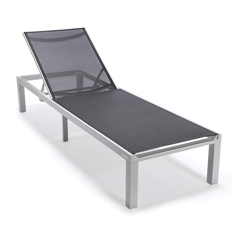 LeisureMod Marlin White Aluminum Lounge Chair and Fire Pit Table Black
