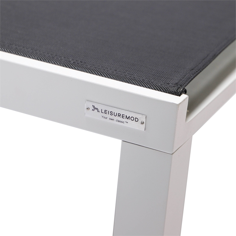 LeisureMod Marlin White Aluminum Lounge Chair and Fire Pit Table Black