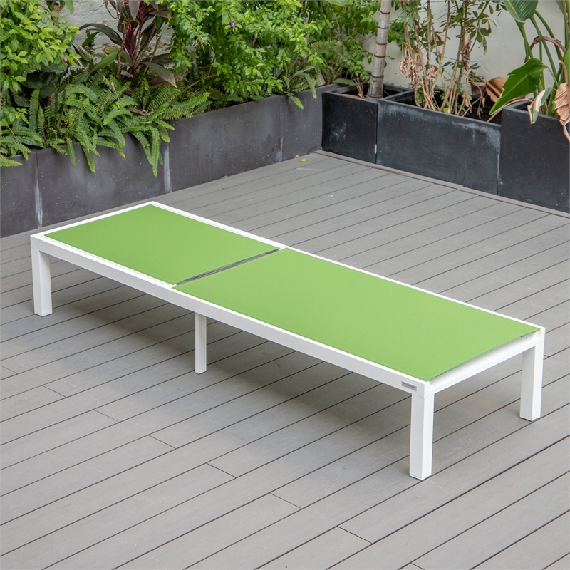 LeisureMod Marlin White Aluminum Lounge Chair and Fire Pit Table Green