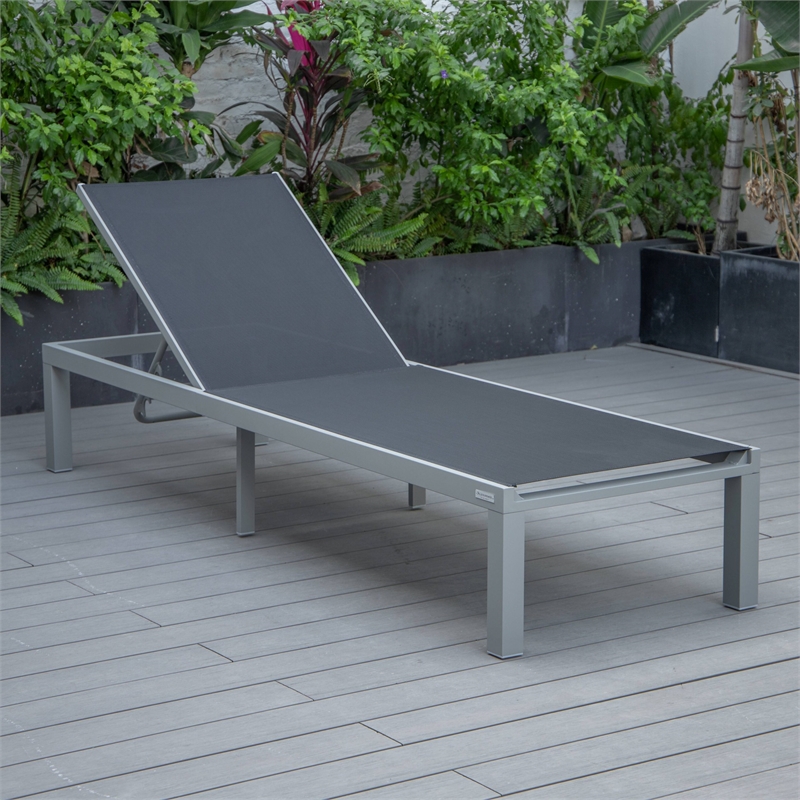 LeisureMod Marlin Gray Aluminum Lounge Chair and Fire Pit Table Black