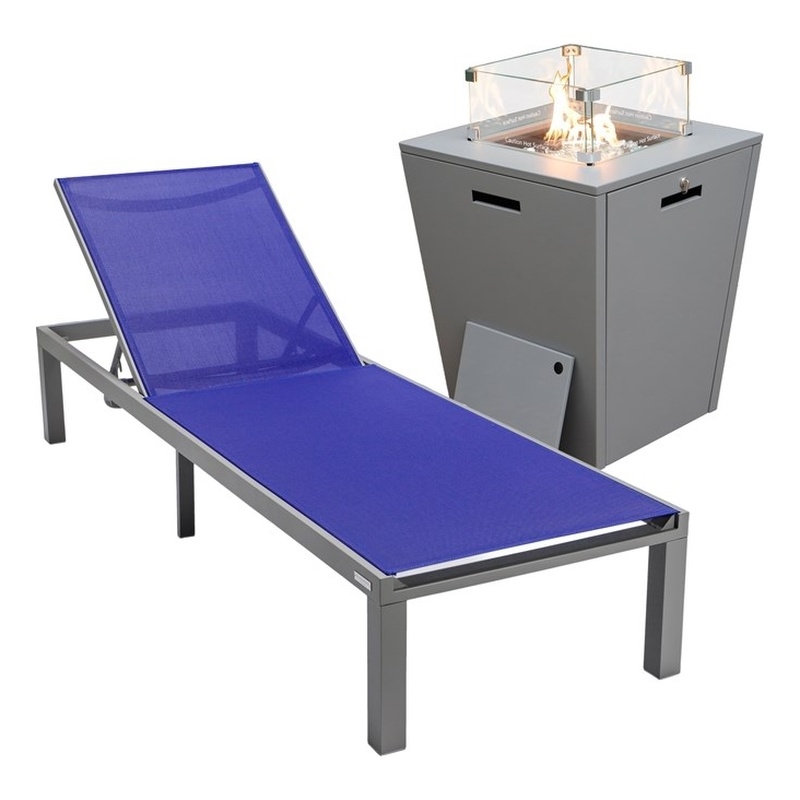 LeisureMod Marlin Gray Aluminum Lounge Chair and Fire Pit Table Navy Blue