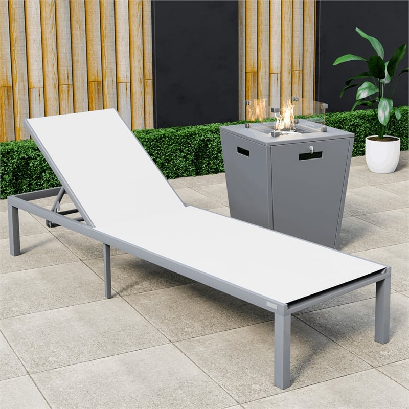 LeisureMod Marlin Gray Aluminum Lounge Chair and Fire Pit Table White