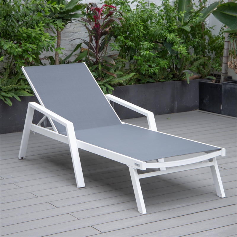 LeisureMod Marlin 2 White Aluminum Lounge Armchair and Fire Pit Dark Gray