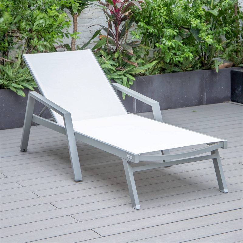 LeisureMod Marlin 2 Gray Aluminum Lounge Armchair and Fire Pit White