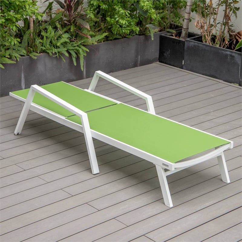 LeisureMod Marlin White Aluminum Lounge Armchair and Fire Pit Green